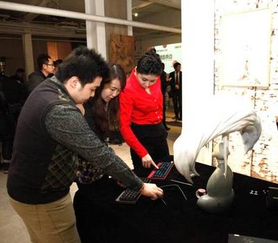 智酷锋芒 ThinkPad × 小黑创意设计师联名男装系列